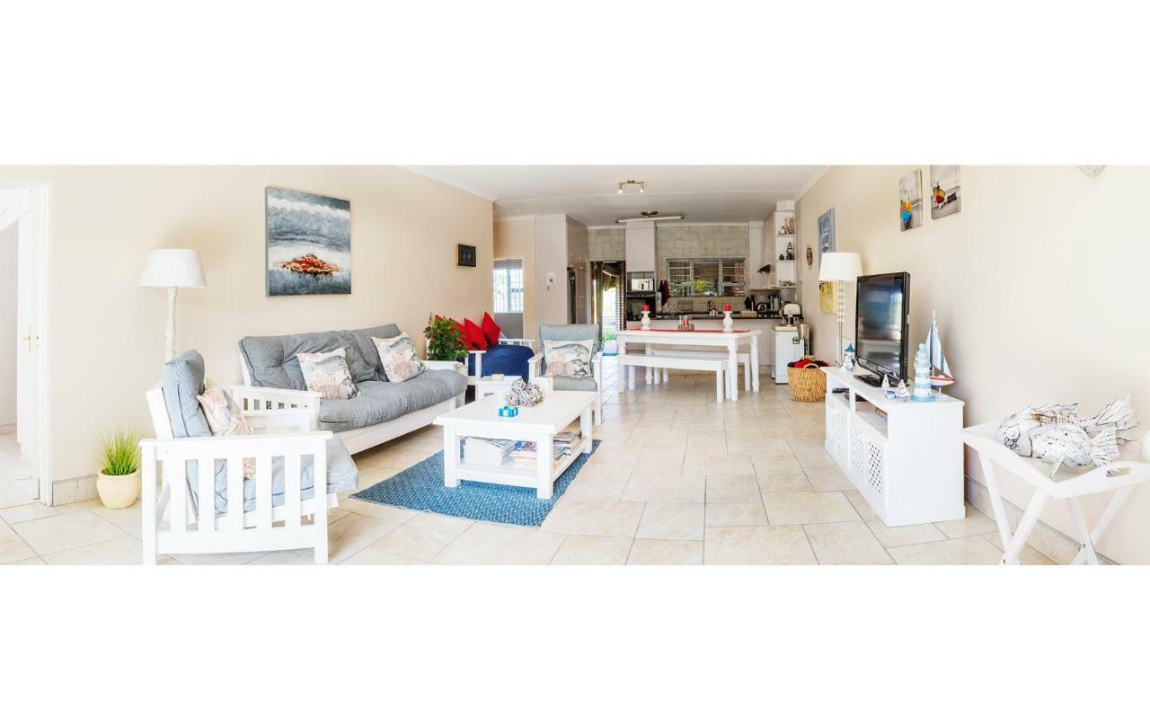 Settle Inn Self Catering Accommodation โคลเชสเตอร์ ภายนอก รูปภาพ