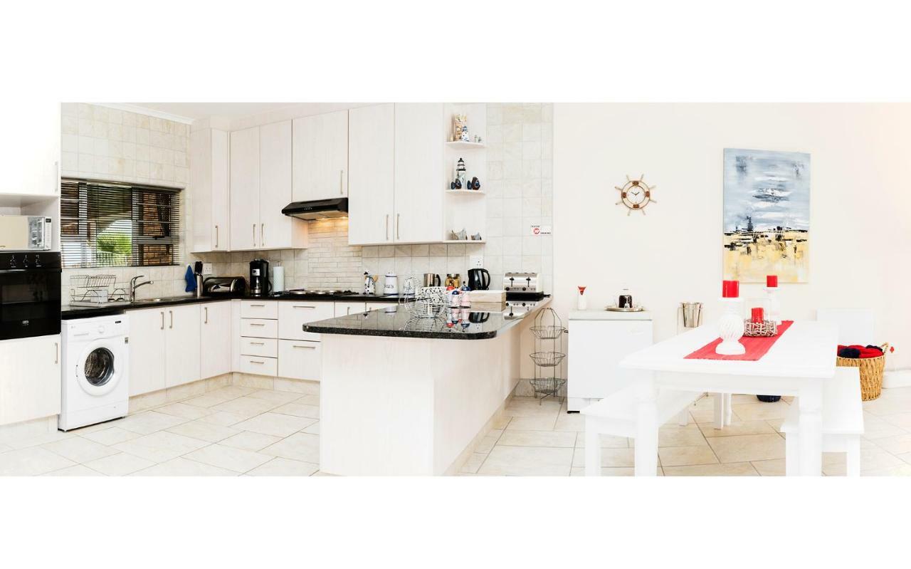 Settle Inn Self Catering Accommodation โคลเชสเตอร์ ภายนอก รูปภาพ