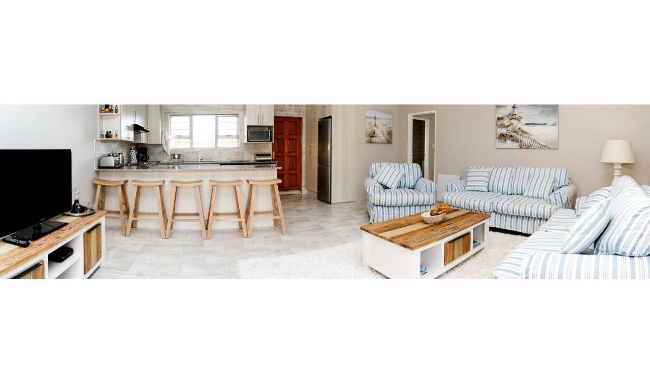Settle Inn Self Catering Accommodation โคลเชสเตอร์ ภายนอก รูปภาพ